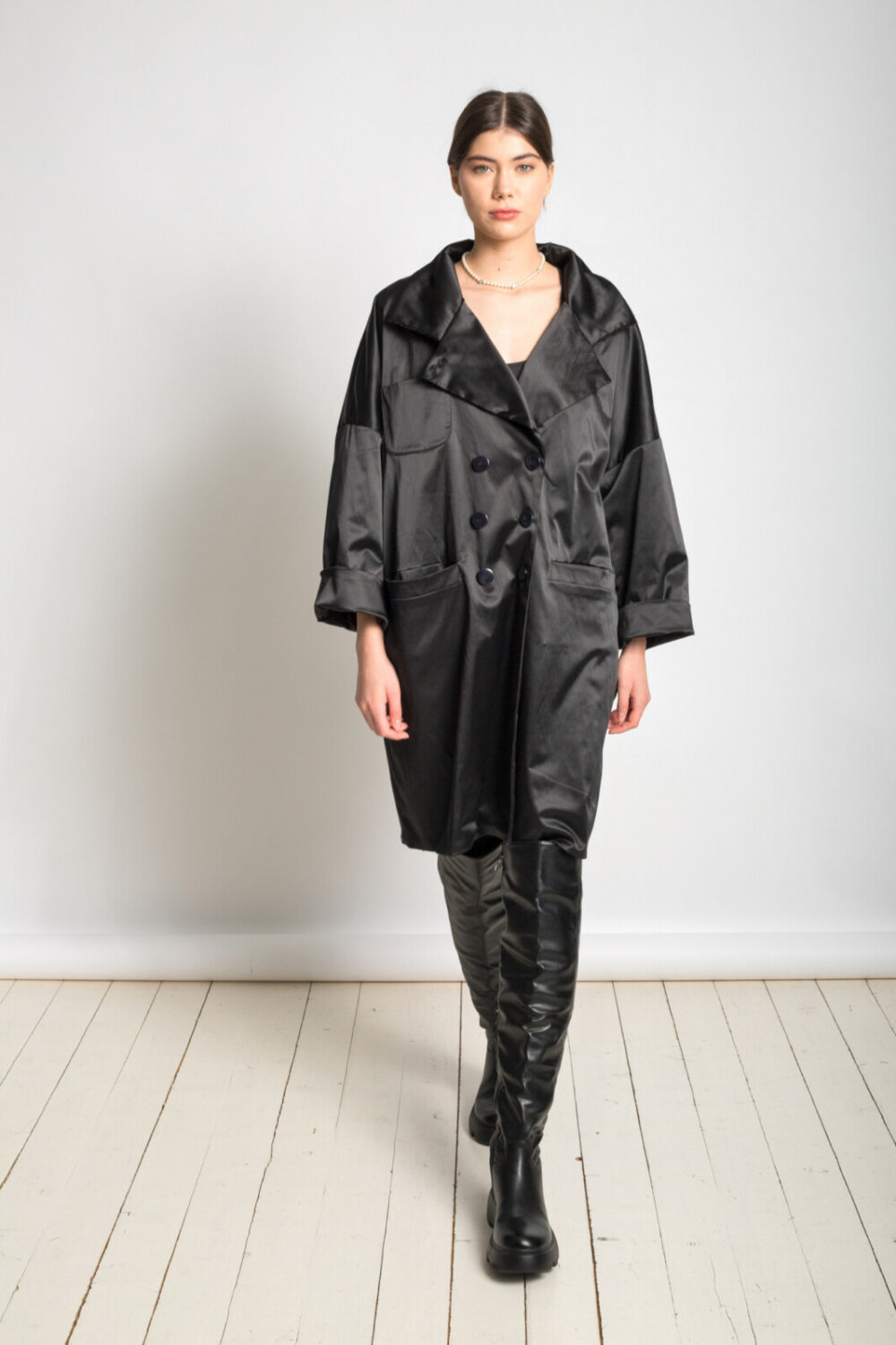 Les filles d’ailleurs Black Satin Coat - Image 2