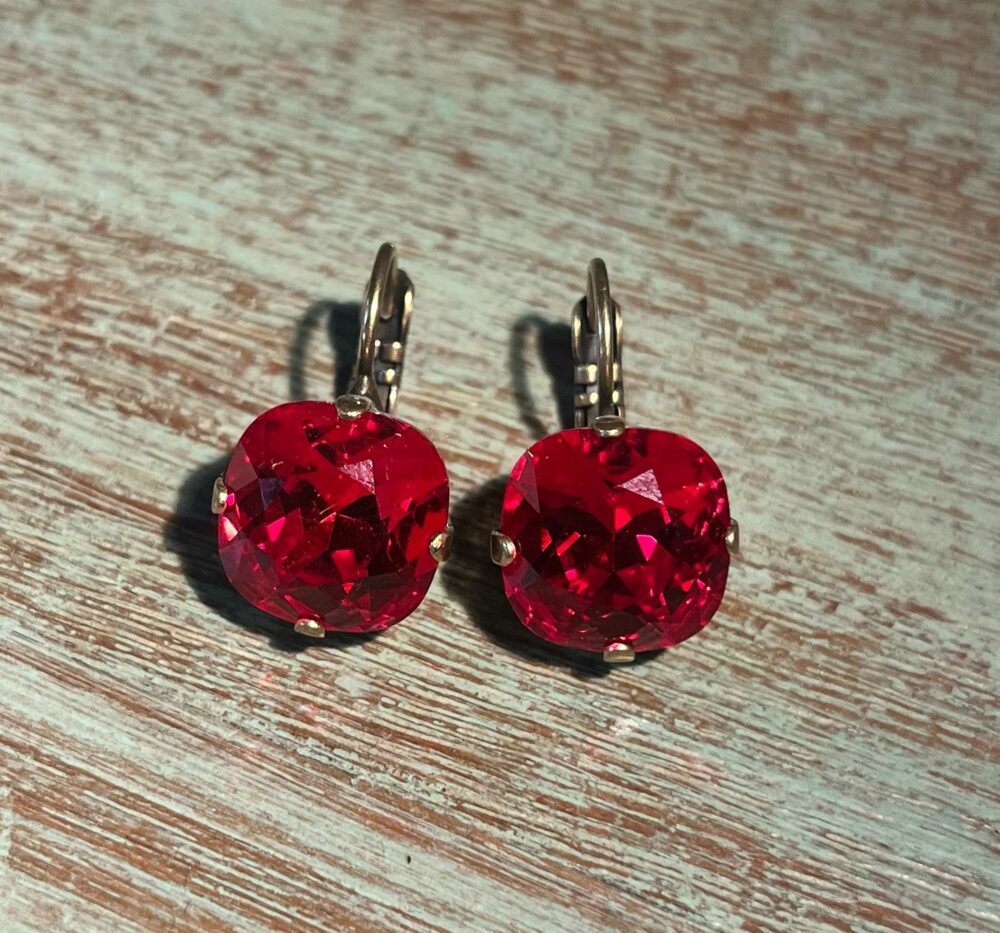 Classic Earrings - Red