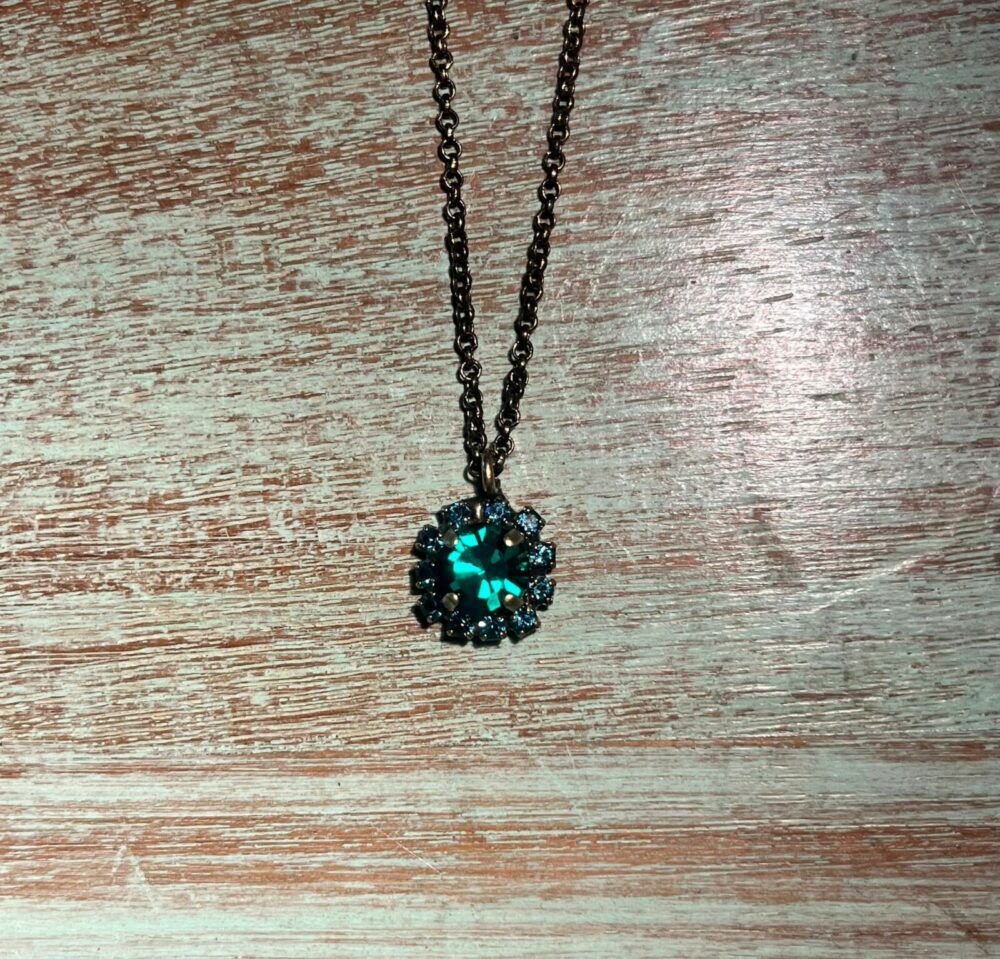 IDA NECKLACE - EMERALD GREEN