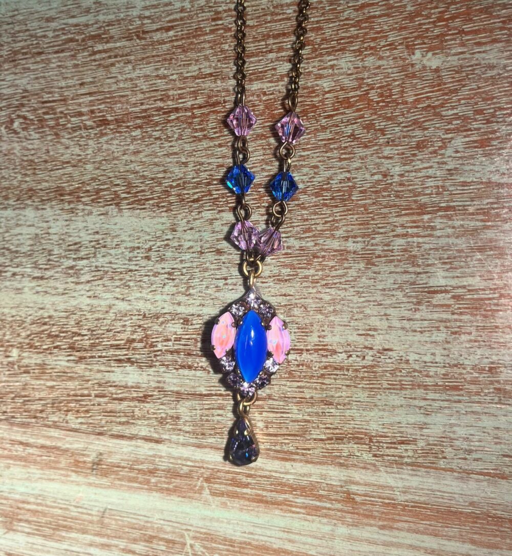 Hyfryd Necklace - Blue & Lilac