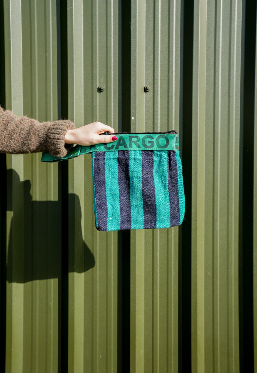 Recycled stripes pouch | Blue