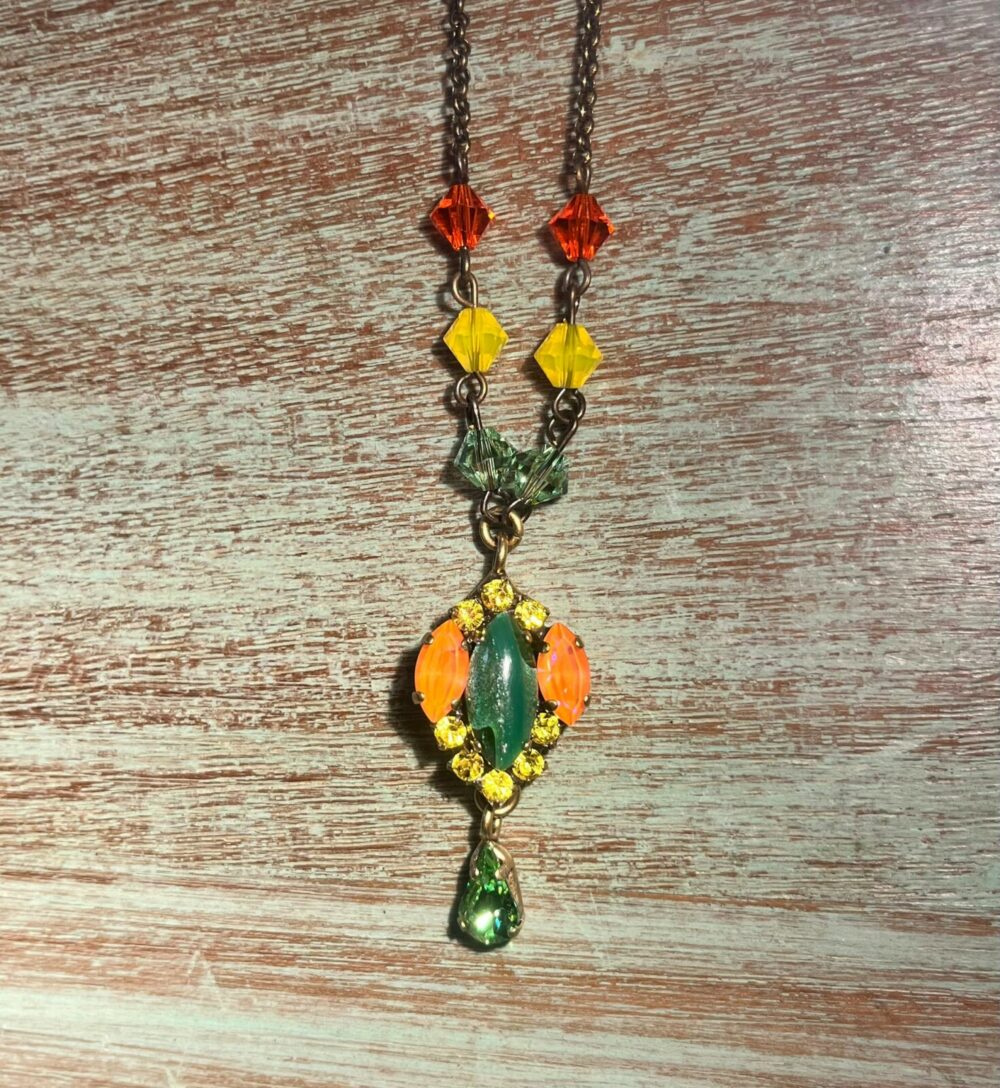 Hyfryd necklace - lliwgar