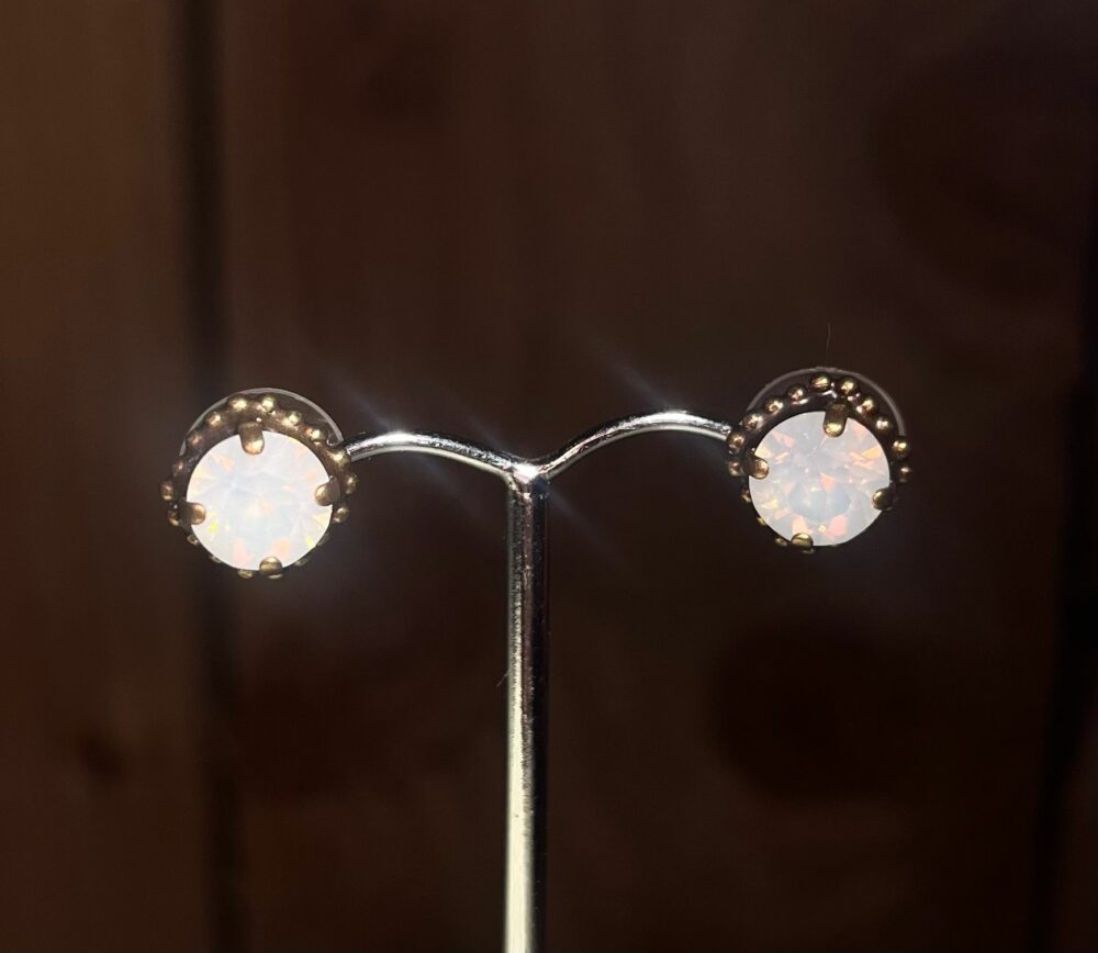 Round Studs - Opal White