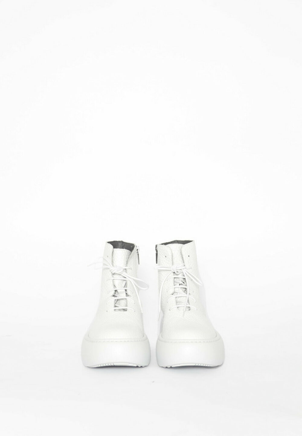 Lofina Taurus Bianco Boots - Image 3