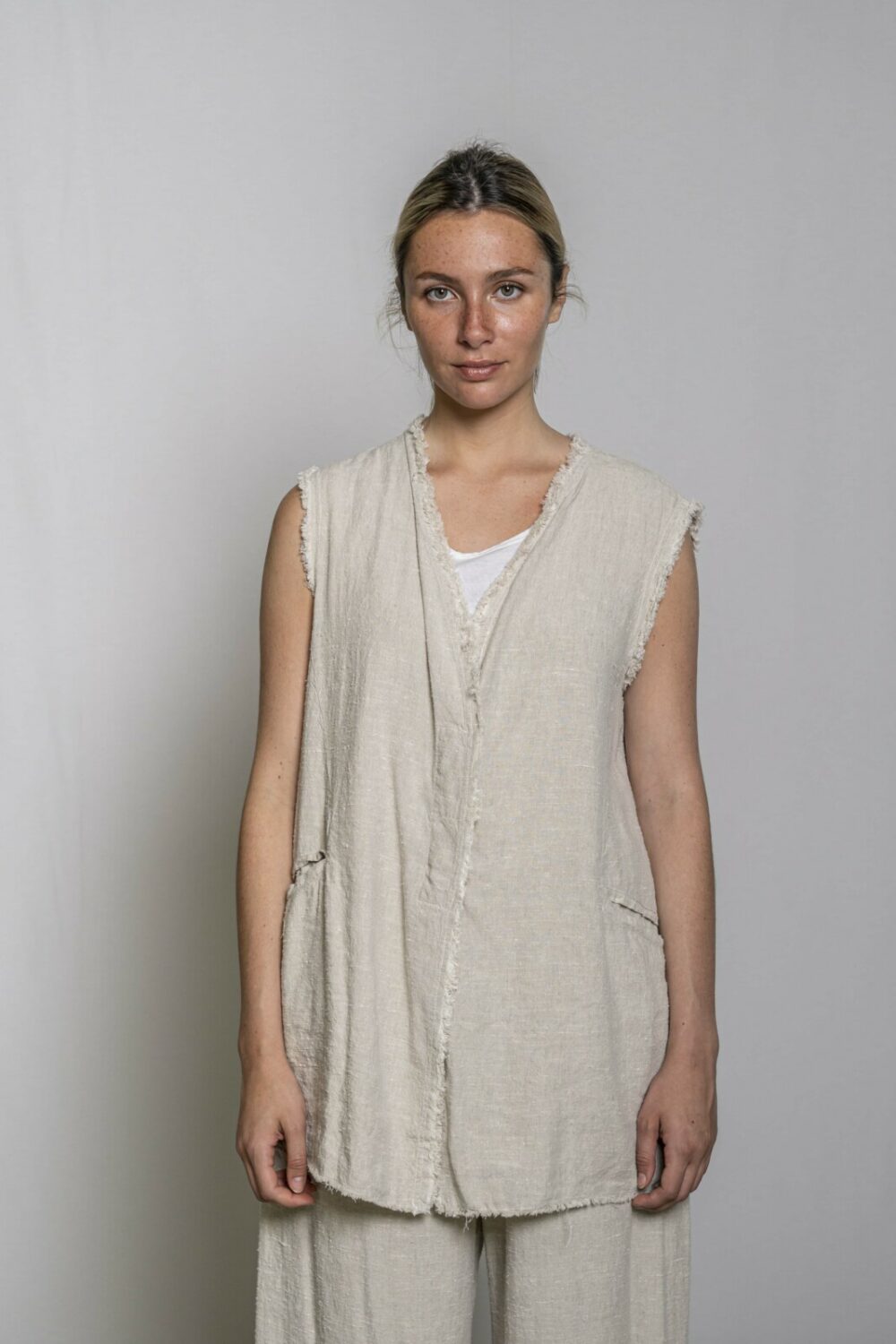 Aequamente Silk Linen Waistcoat