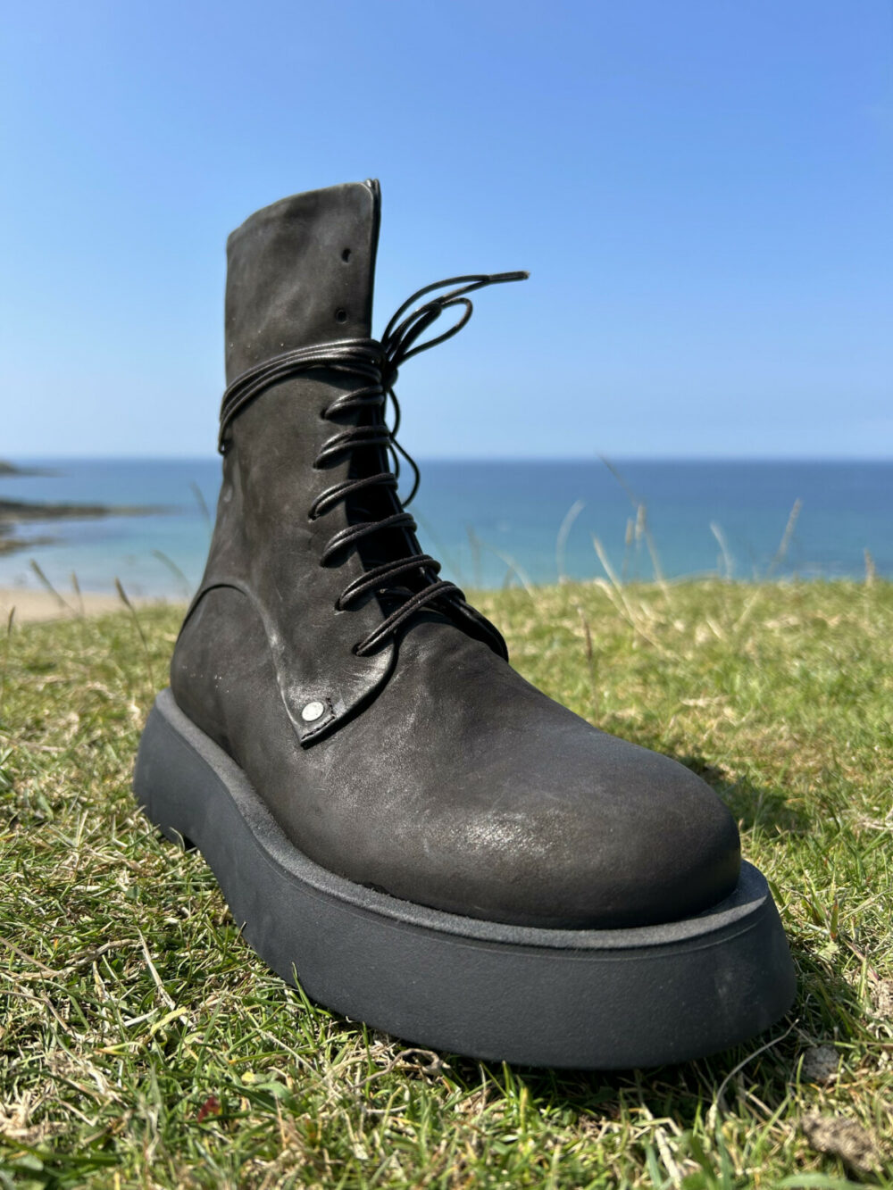 Ernesto Dolani Boot