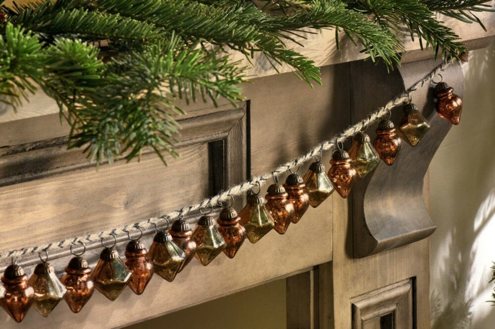 Ekiti Bauble Garland | Antique Gold & Rust